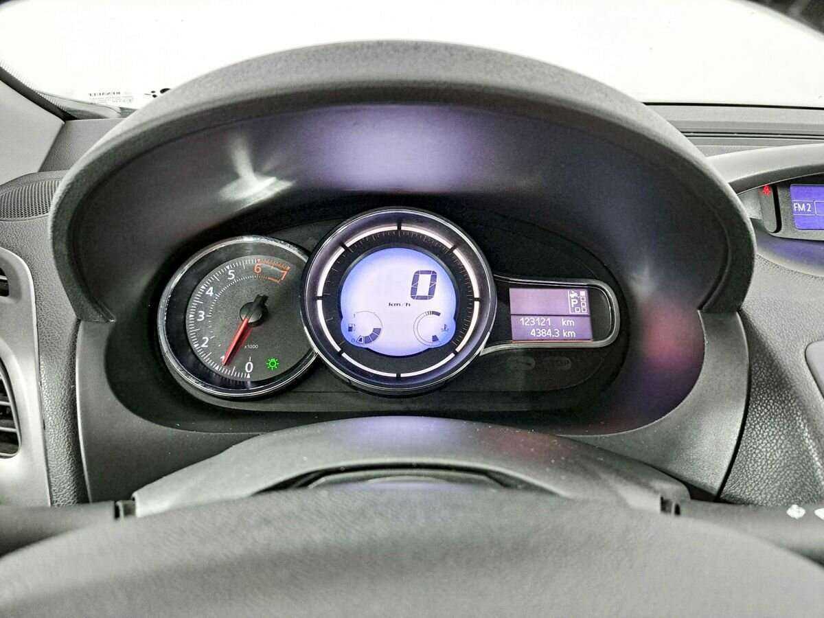 Renault Fluence б/у, 2013, Вариатор. Фото: #10