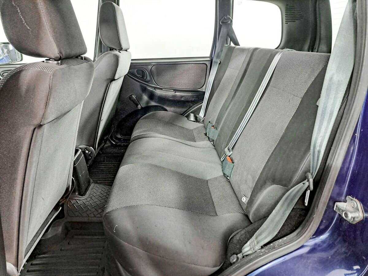 Chevrolet Niva б/у, 2017, Механическая. Фото: #11