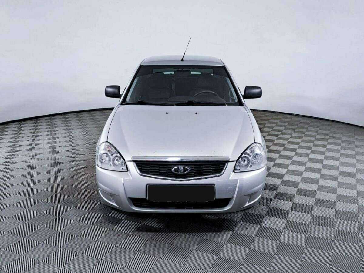 Lada (ВАЗ) Priora б/у, 2017, Механическая. Фото: #1