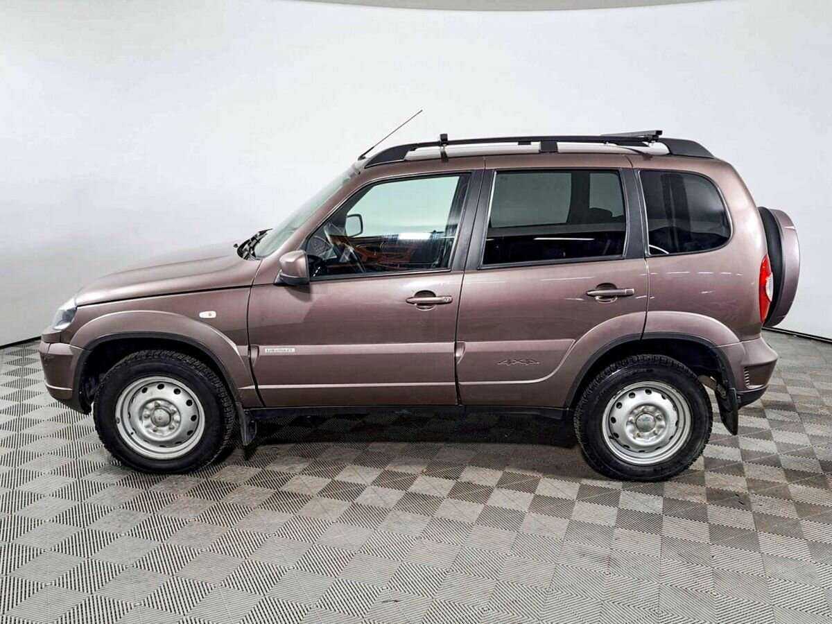 Chevrolet Niva б/у, 2017, Механическая. Фото: #7