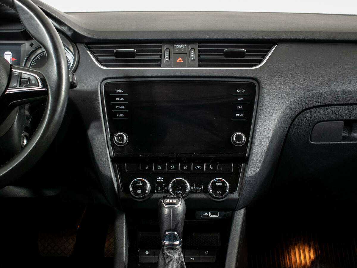 Шкода Октавия б/у, 2018, Роботизированная. Фото: #10