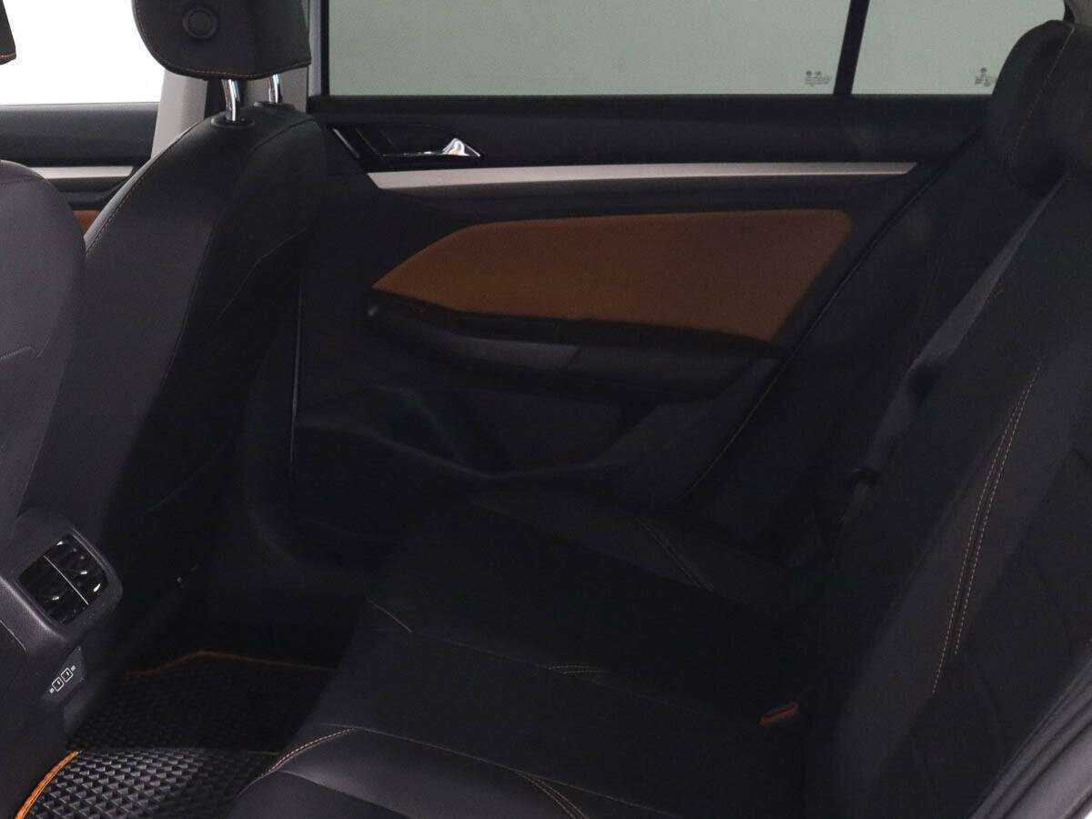 Volkswagen Bora б/у, 2022, Роботизированная. Фото: #8