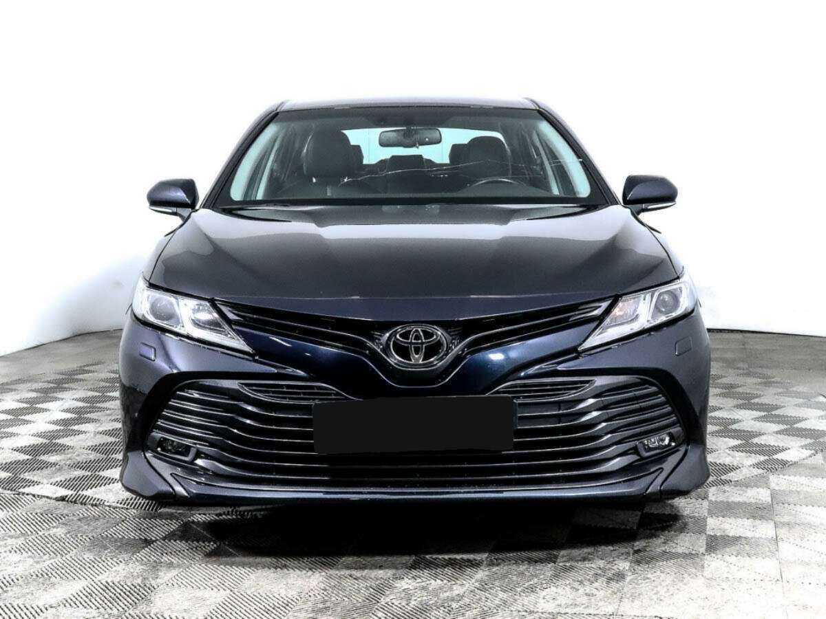 Toyota Camry б/у, 2019, Автоматическая. Фото: #1