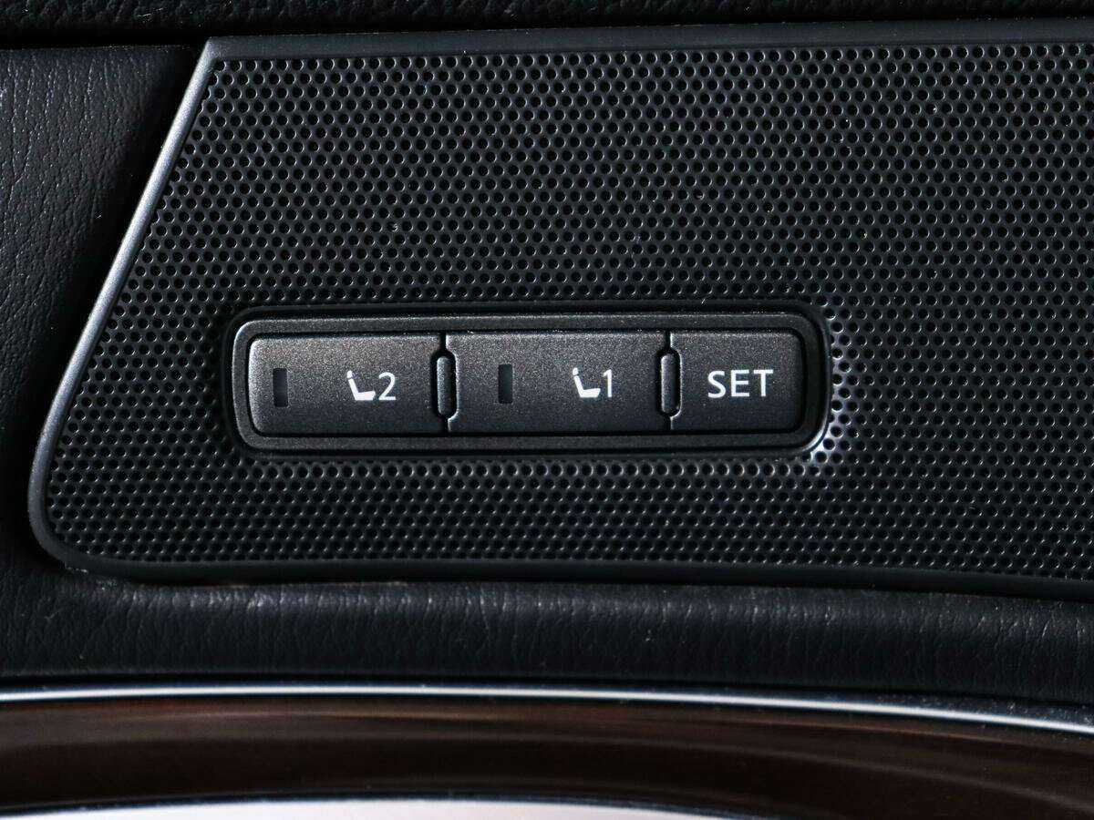 Infiniti Q70 б/у, 2014, Автоматическая. Фото: #16