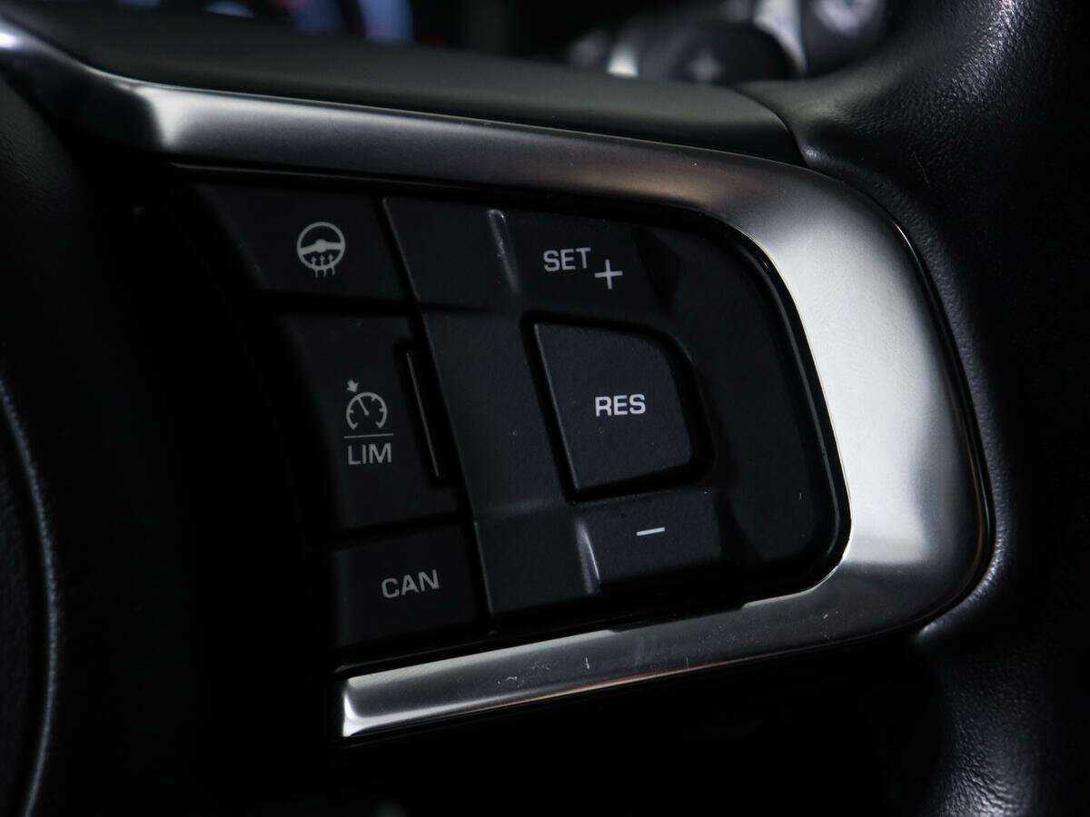 Jaguar XF б/у, 2018, Автоматическая. Фото: #20