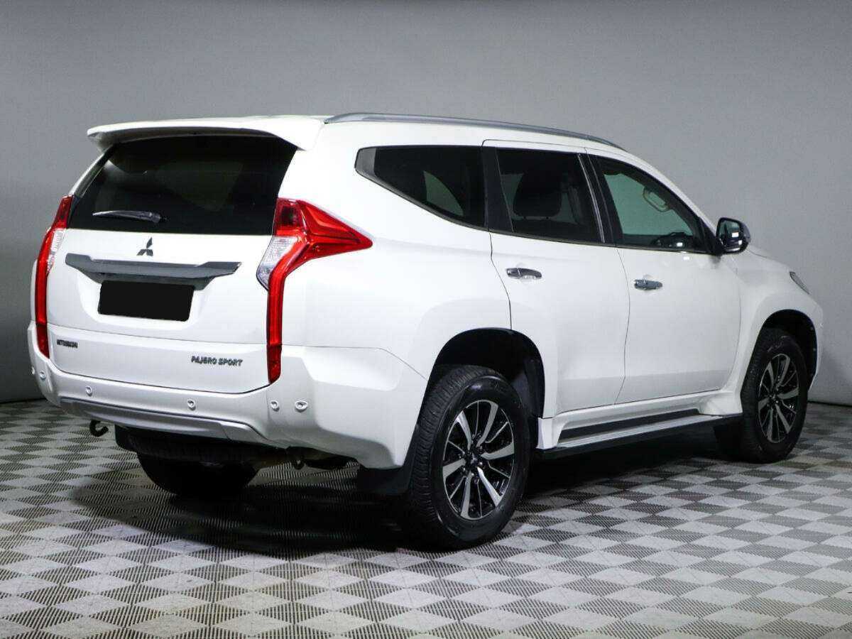 Mitsubishi Pajero Sport б/у, 2018, Автоматическая. Фото: #1