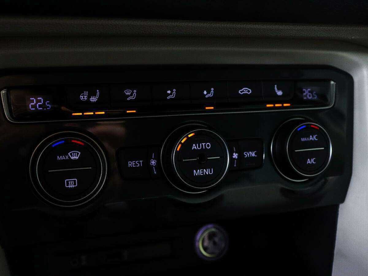 Volkswagen Tiguan б/у, 2017, Роботизированная. Фото: #14