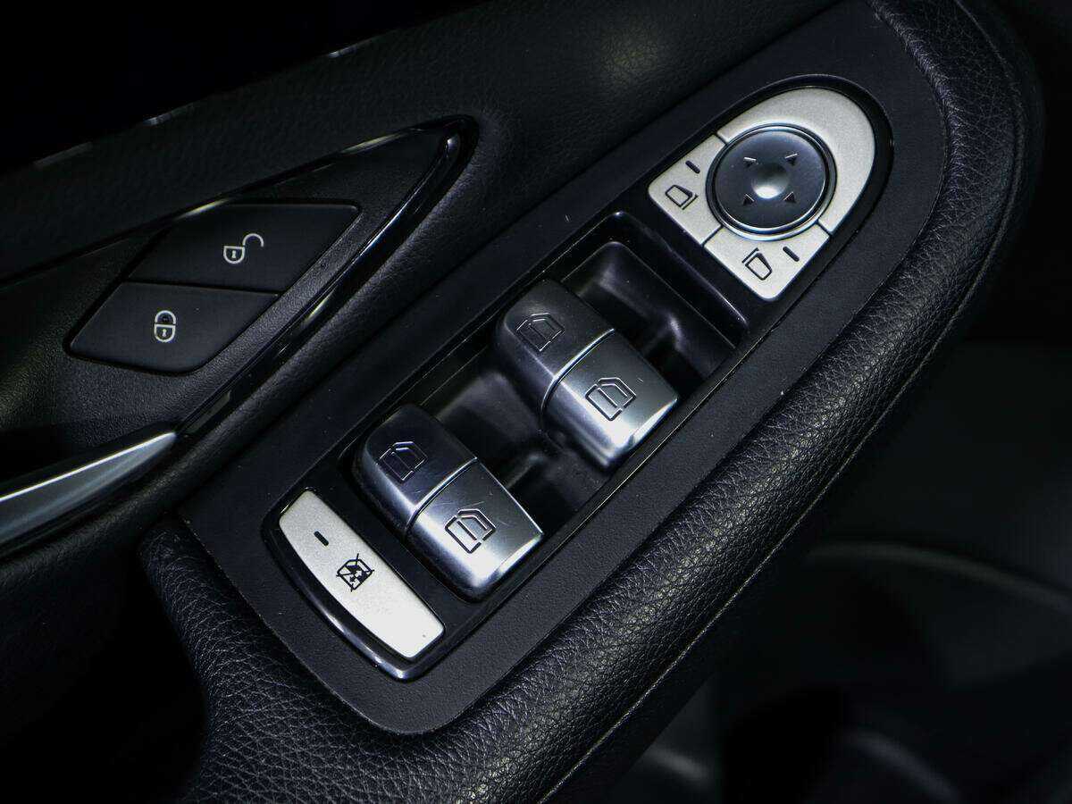 Mercedes-Benz C-Класс б/у, 2017, Автоматическая. Фото: #13