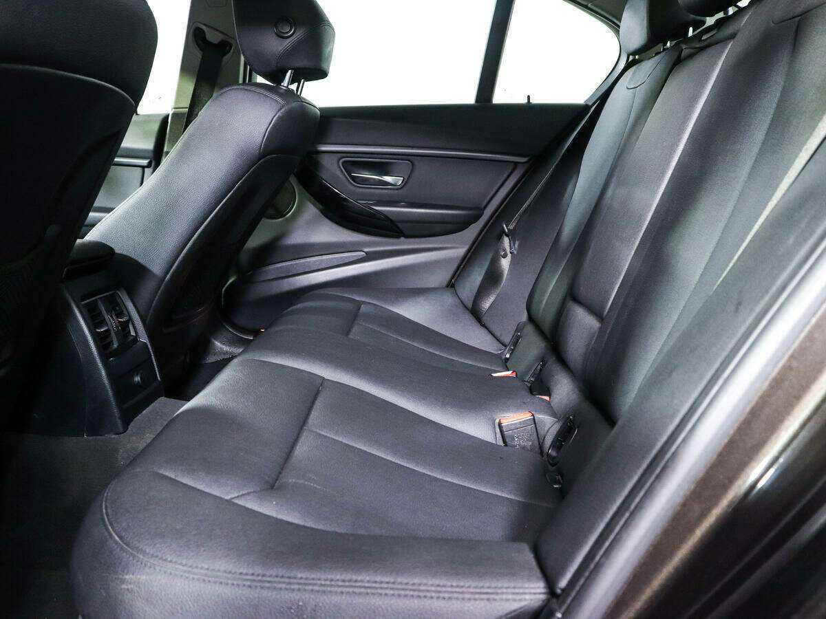 BMW 3 серии б/у, 2017, Автоматическая. Фото: #6