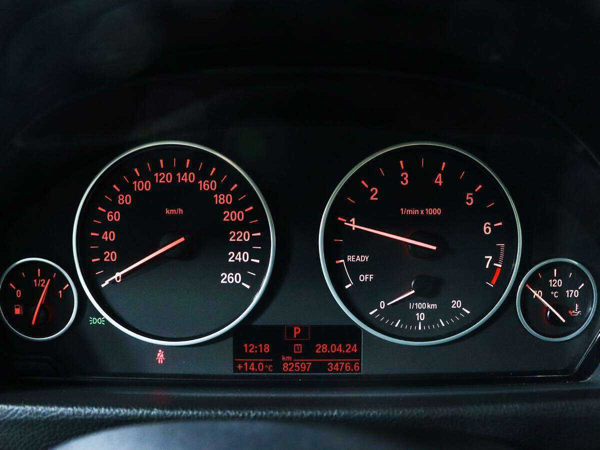 BMW 3 серии б/у, 2017, Автоматическая. Фото: #7