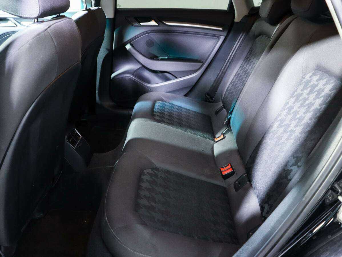 Audi A3 б/у, 2015, Роботизированная. Фото: #7