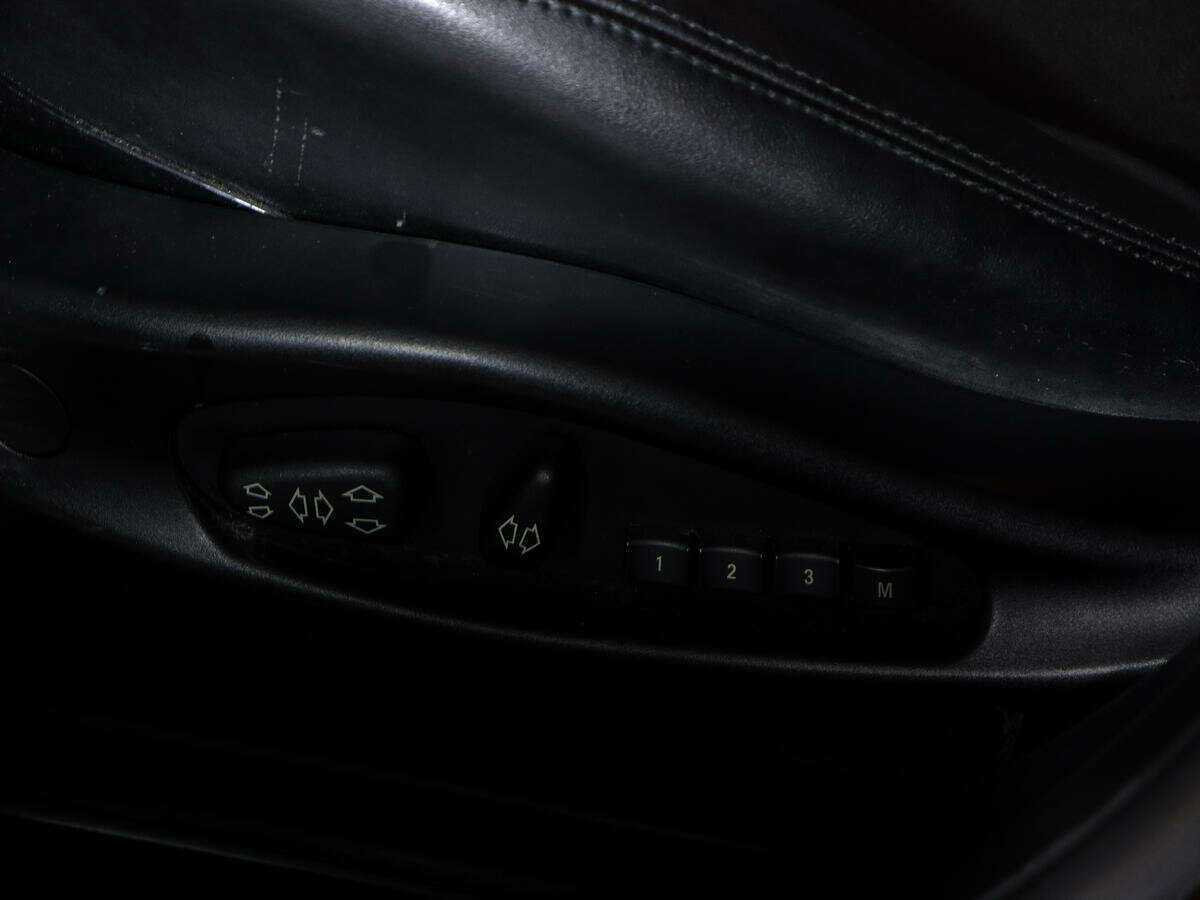 BMW X1 б/у, 2012, Автоматическая. Фото: #16