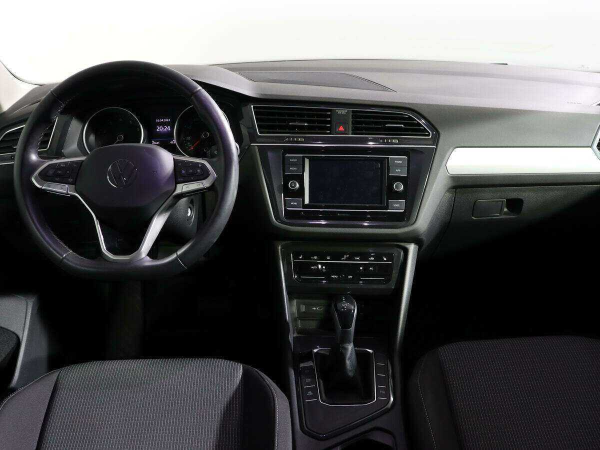 Volkswagen Tiguan б/у, 2021, Роботизированная. Фото: #10