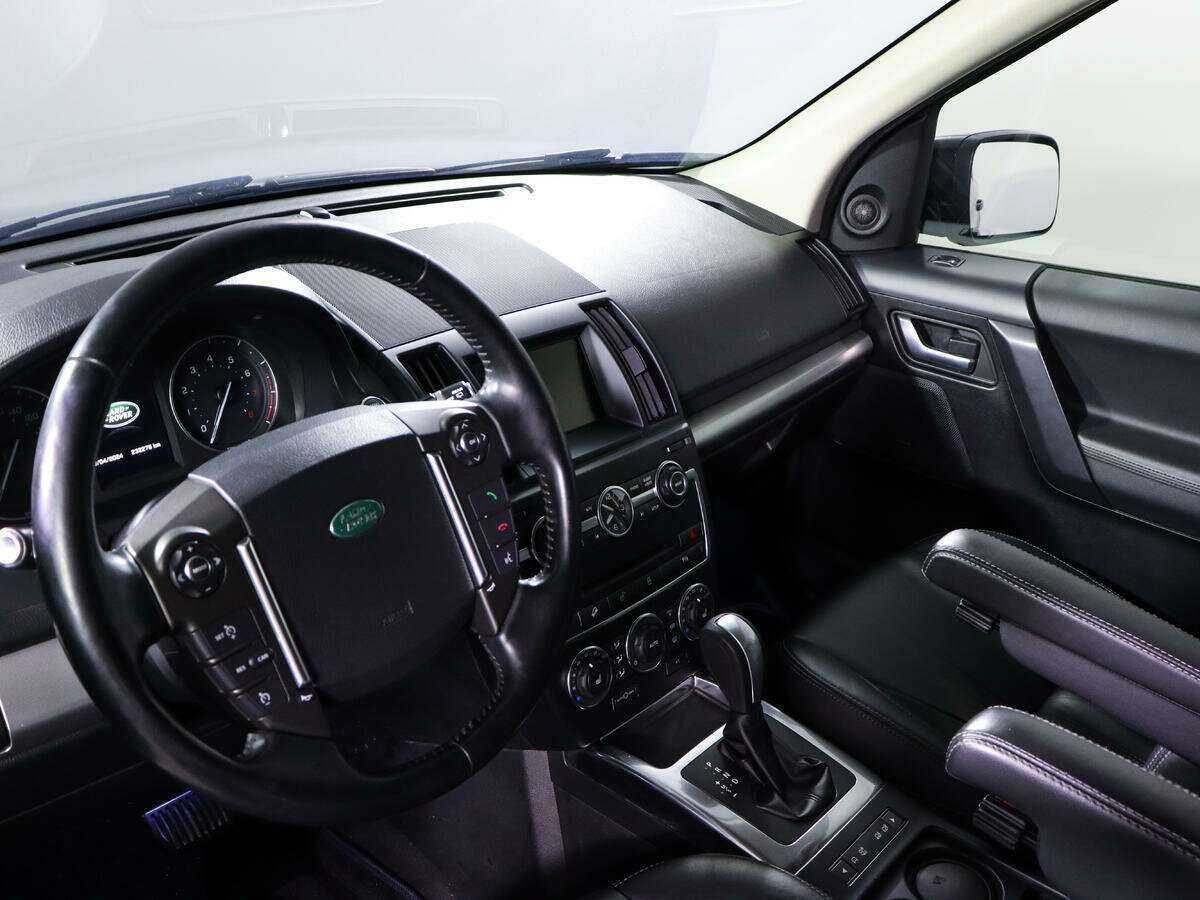 Land Rover Freelander б/у, 2013, Автоматическая. Фото: #10