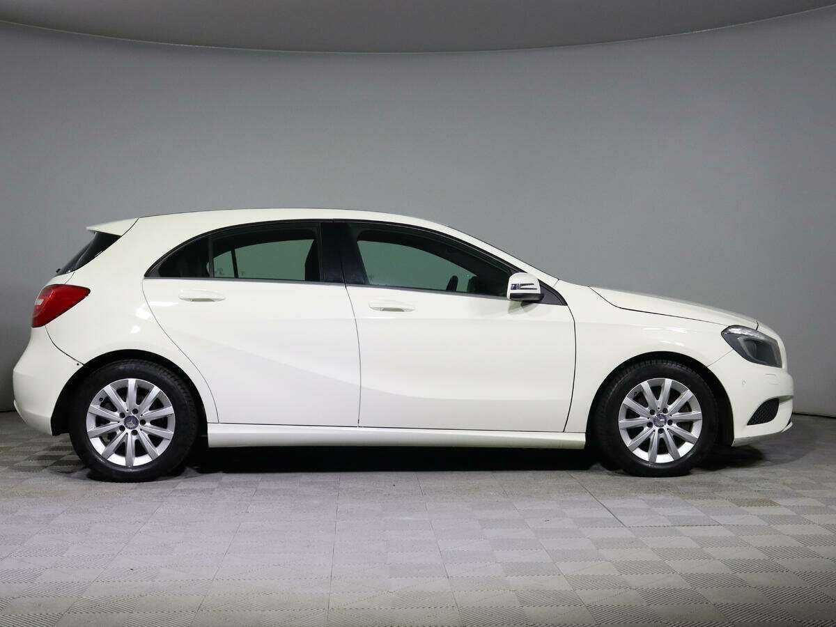 Mercedes-Benz A-Класс б/у, 2014, Роботизированная. Фото: #3