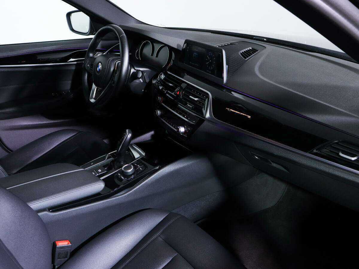 BMW 5 серии б/у, 2018, Автоматическая. Фото: #6