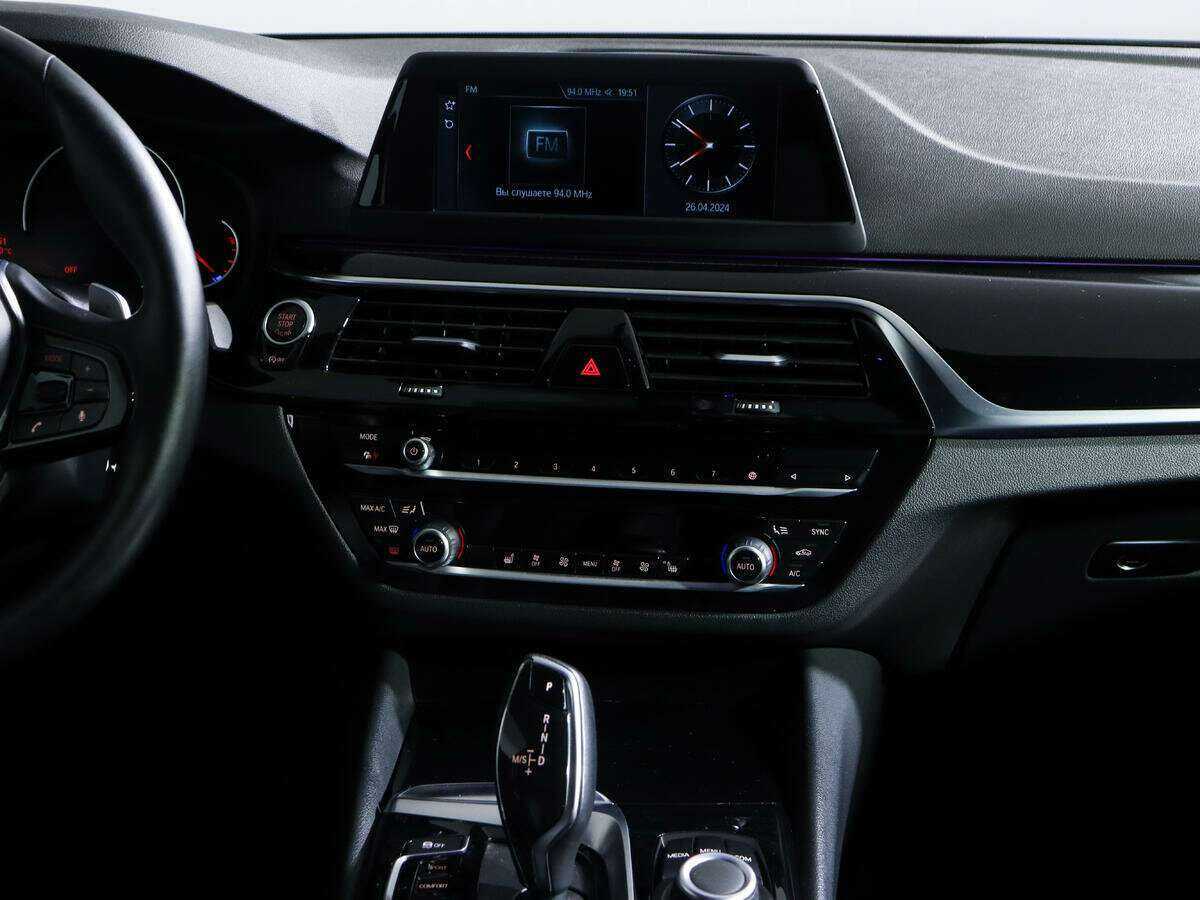 BMW 5 серии б/у, 2018, Автоматическая. Фото: #9