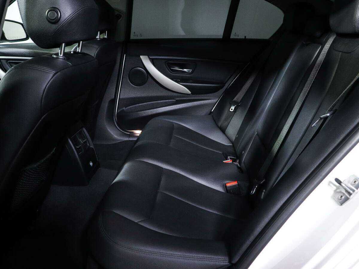 BMW 3 серии б/у, 2016, Автоматическая. Фото: #6