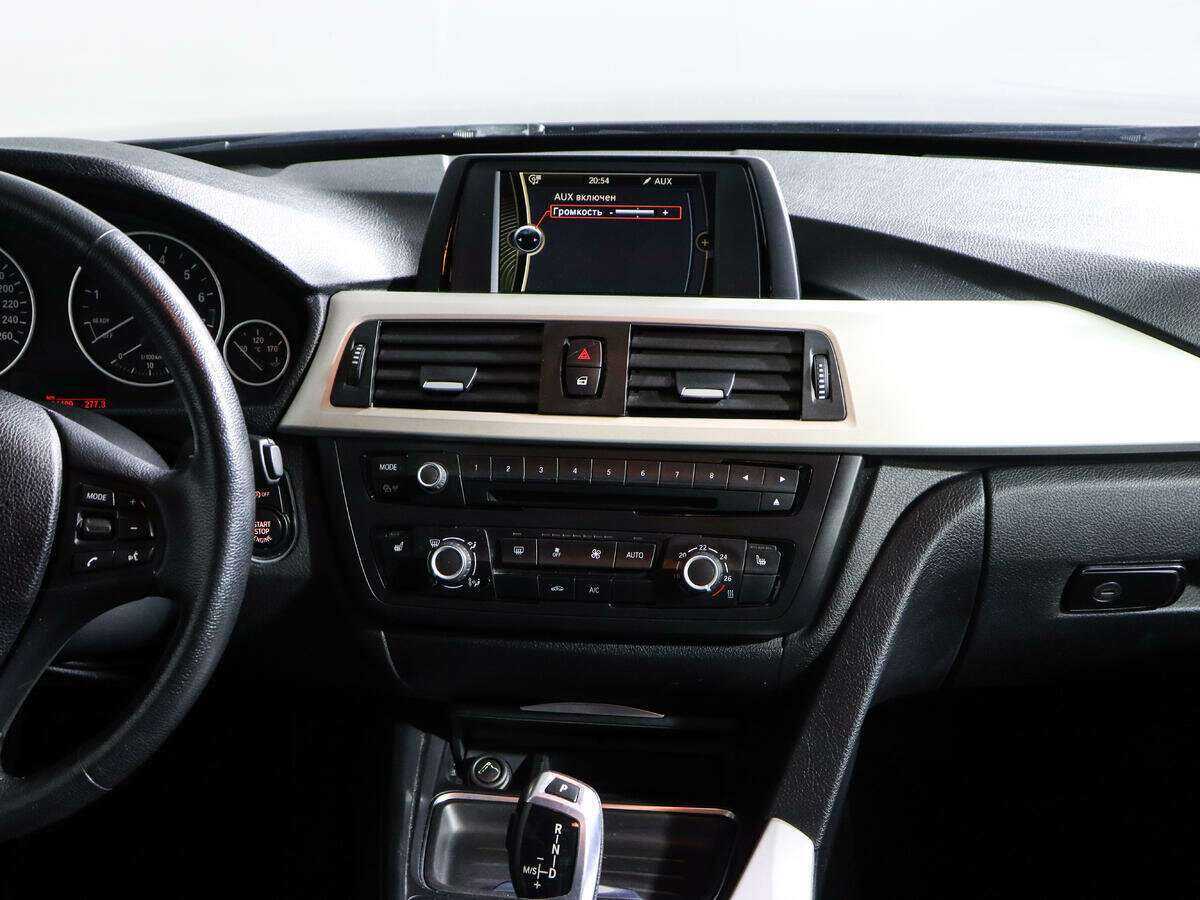 BMW 3 серии б/у, 2013, Автоматическая. Фото: #9