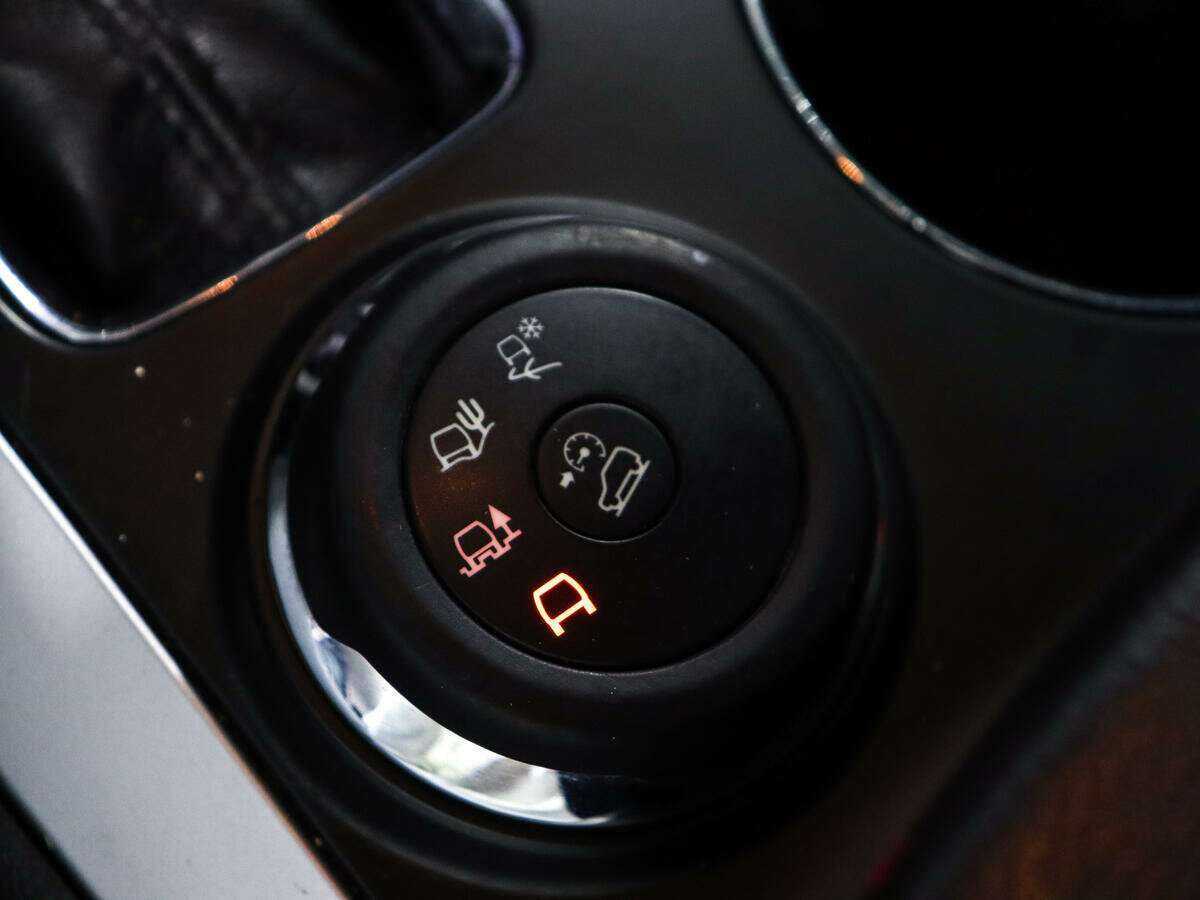 Ford Explorer б/у, 2014, Автоматическая. Фото: #14