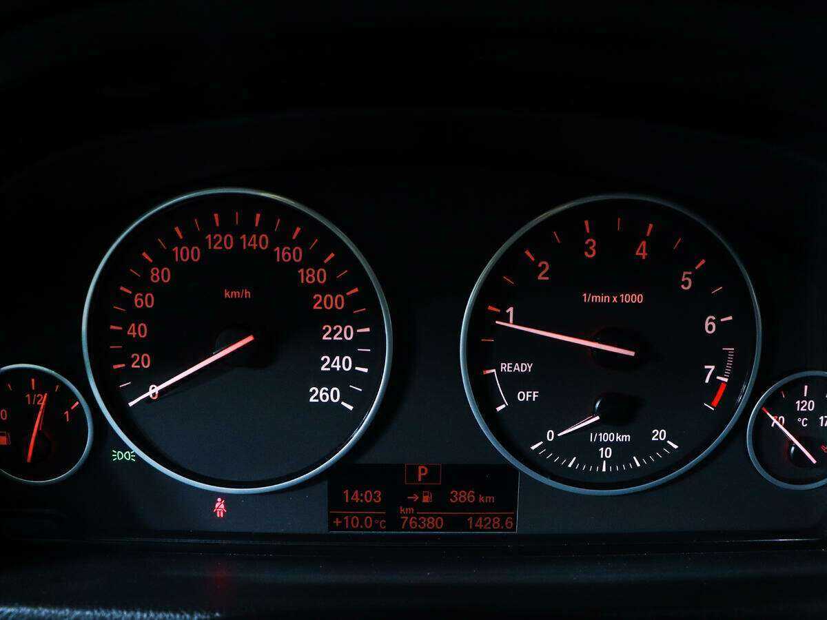 BMW 3 серии б/у, 2014, Автоматическая. Фото: #9