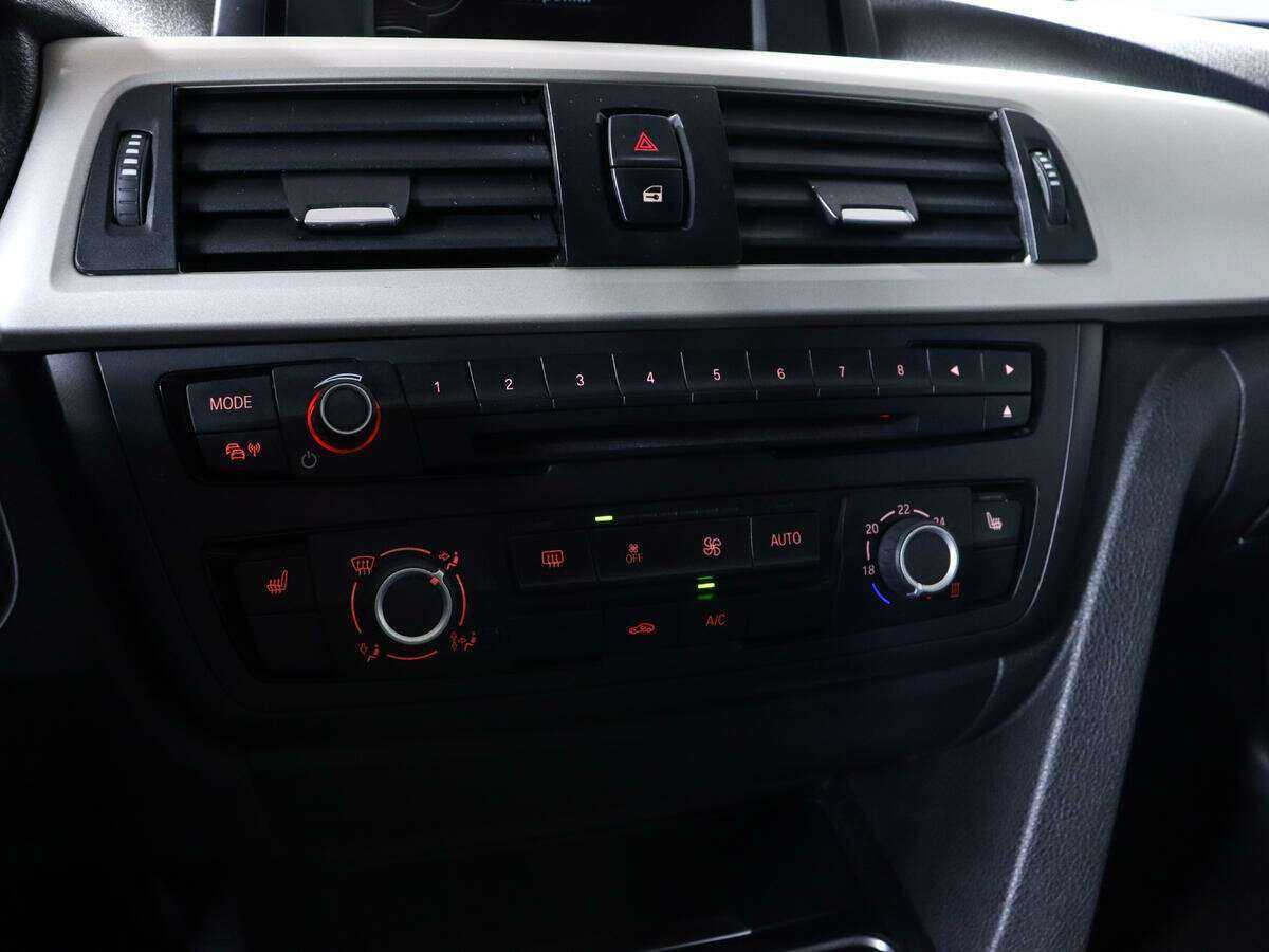 BMW 3 серии б/у, 2014, Автоматическая. Фото: #15