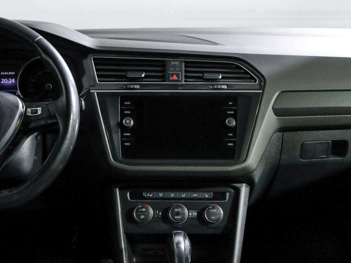 Фольксваген Тигуан б/у, 2018, Роботизированная. Фото: #10