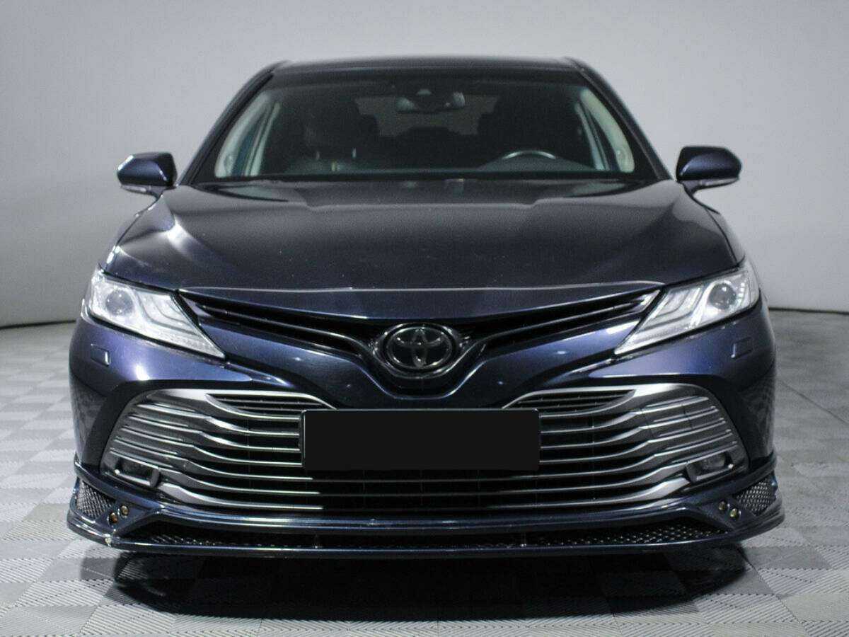 Toyota Camry б/у, 2018, Автоматическая. Фото: #1