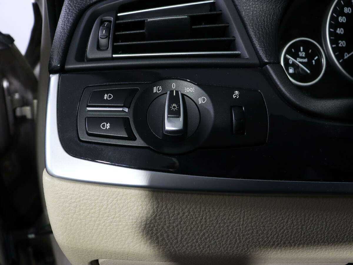 BMW 5 серии б/у, 2012, Автоматическая. Фото: #13