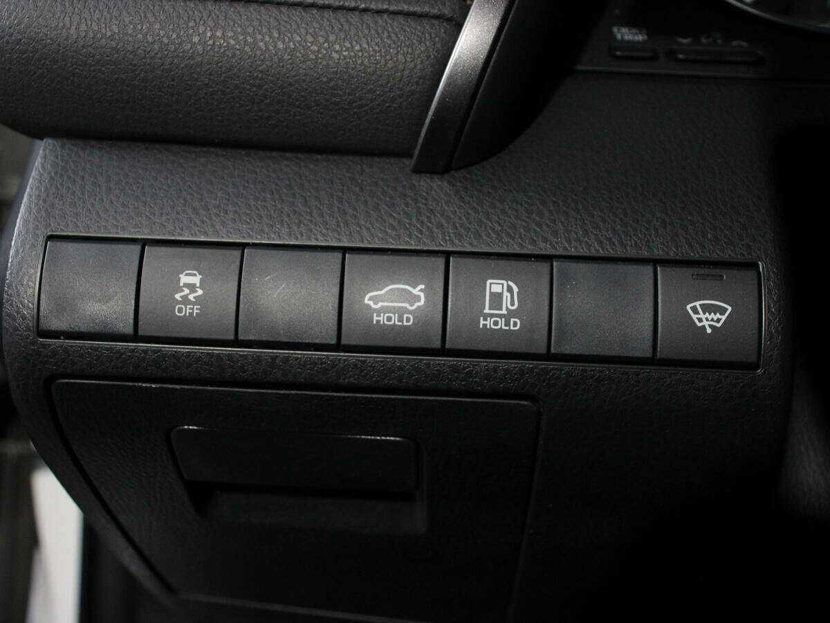 Toyota Camry б/у, 2020, Автоматическая. Фото: #18