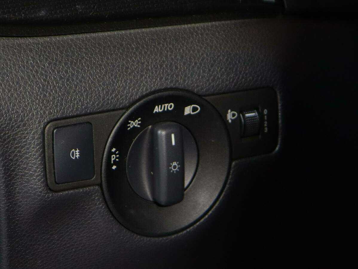 Mercedes-Benz B-Класс б/у, 2013, Роботизированная. Фото: #13