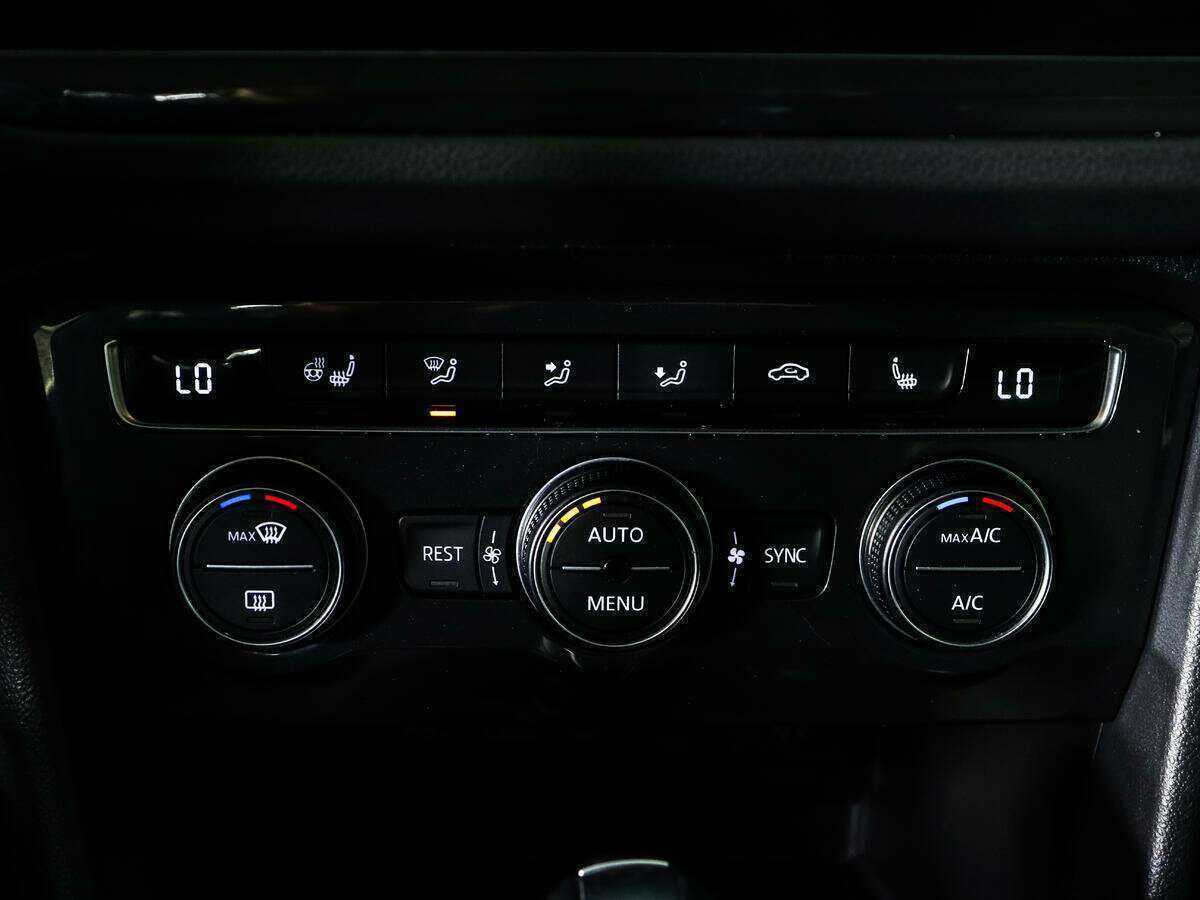 Volkswagen Tiguan б/у, 2020, Роботизированная. Фото: #15