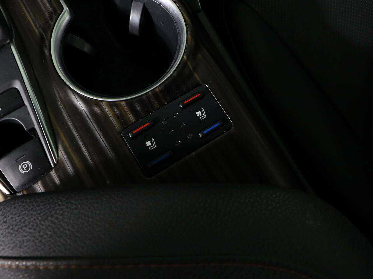 Toyota Camry б/у, 2018, Автоматическая. Фото: #20