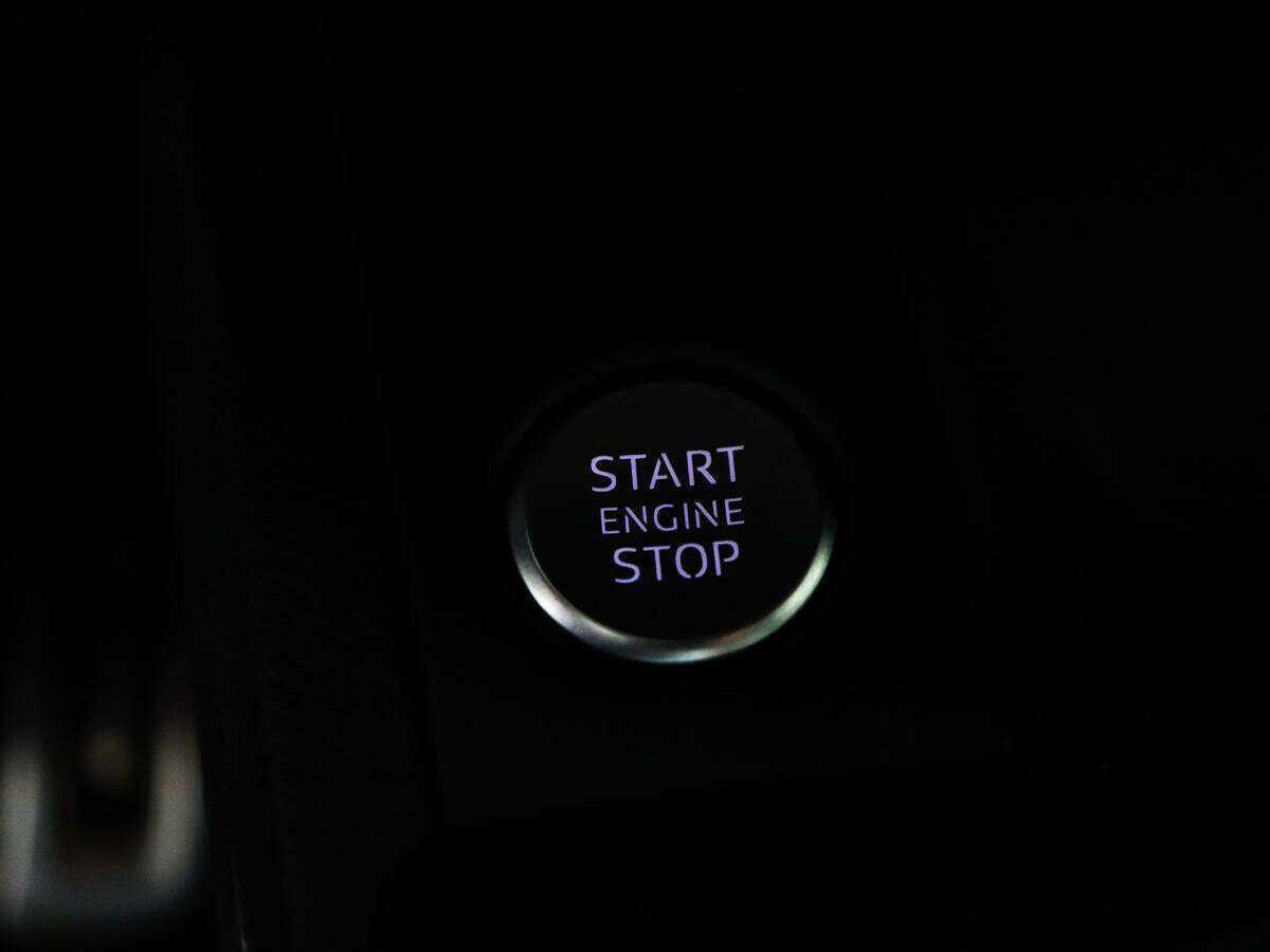 Audi A4 б/у, 2017, Роботизированная. Фото: #16