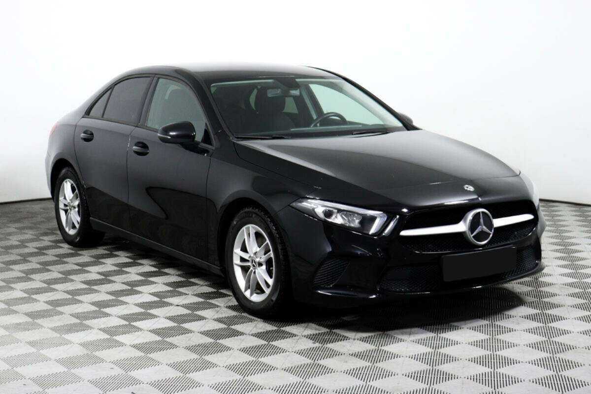 Mercedes-Benz A-Класс б/у, 2019, Роботизированная. Фото: #2