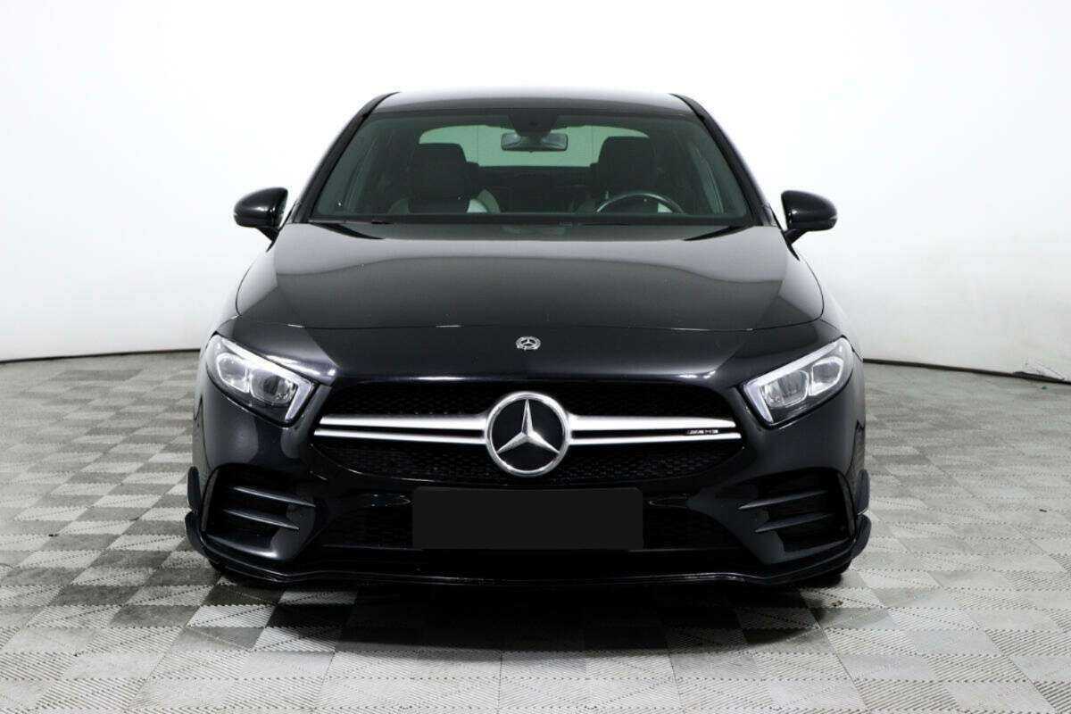 Mercedes-Benz A-Класс б/у, 2019, Роботизированная. Фото: #1