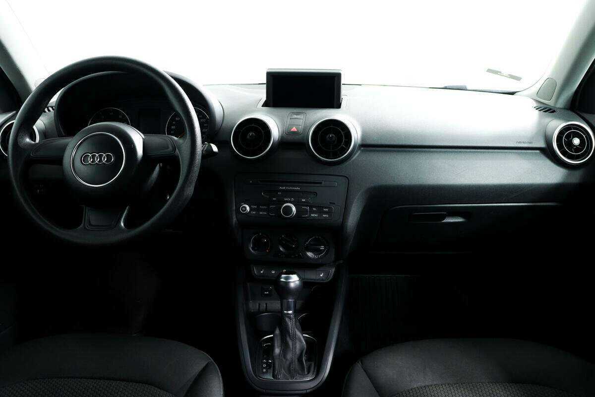 Audi A1 б/у, 2012, Роботизированная. Фото: #10