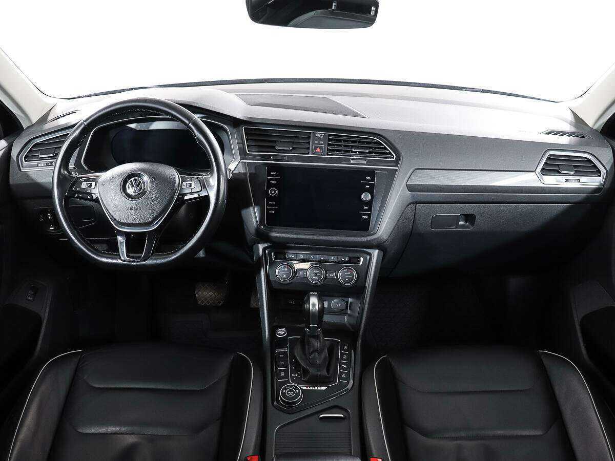 Volkswagen Tiguan б/у, 2017, Роботизированная. Фото: #11