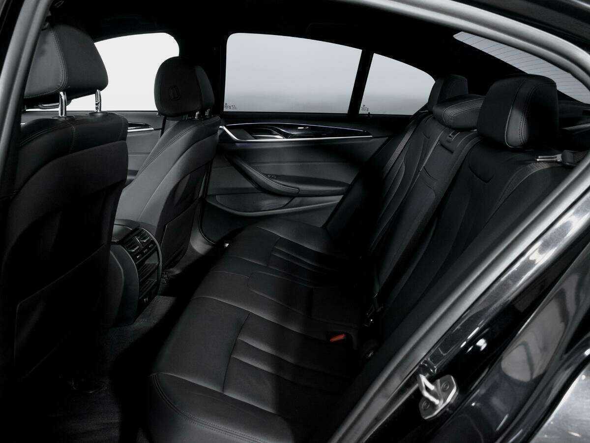 BMW 5 серии б/у, 2017, Автоматическая. Фото: #9