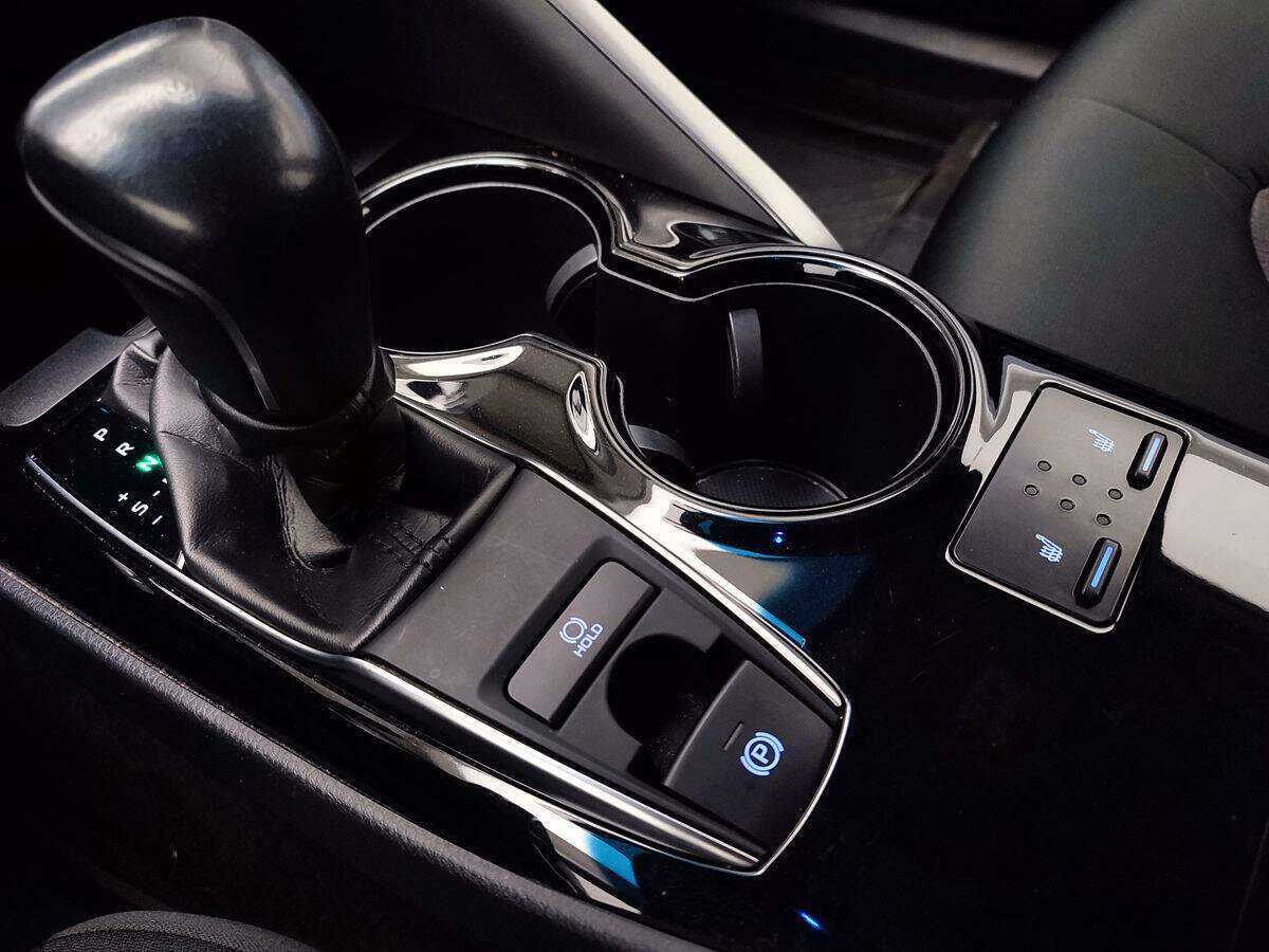 Toyota Camry б/у, 2018, Автоматическая. Фото: #11