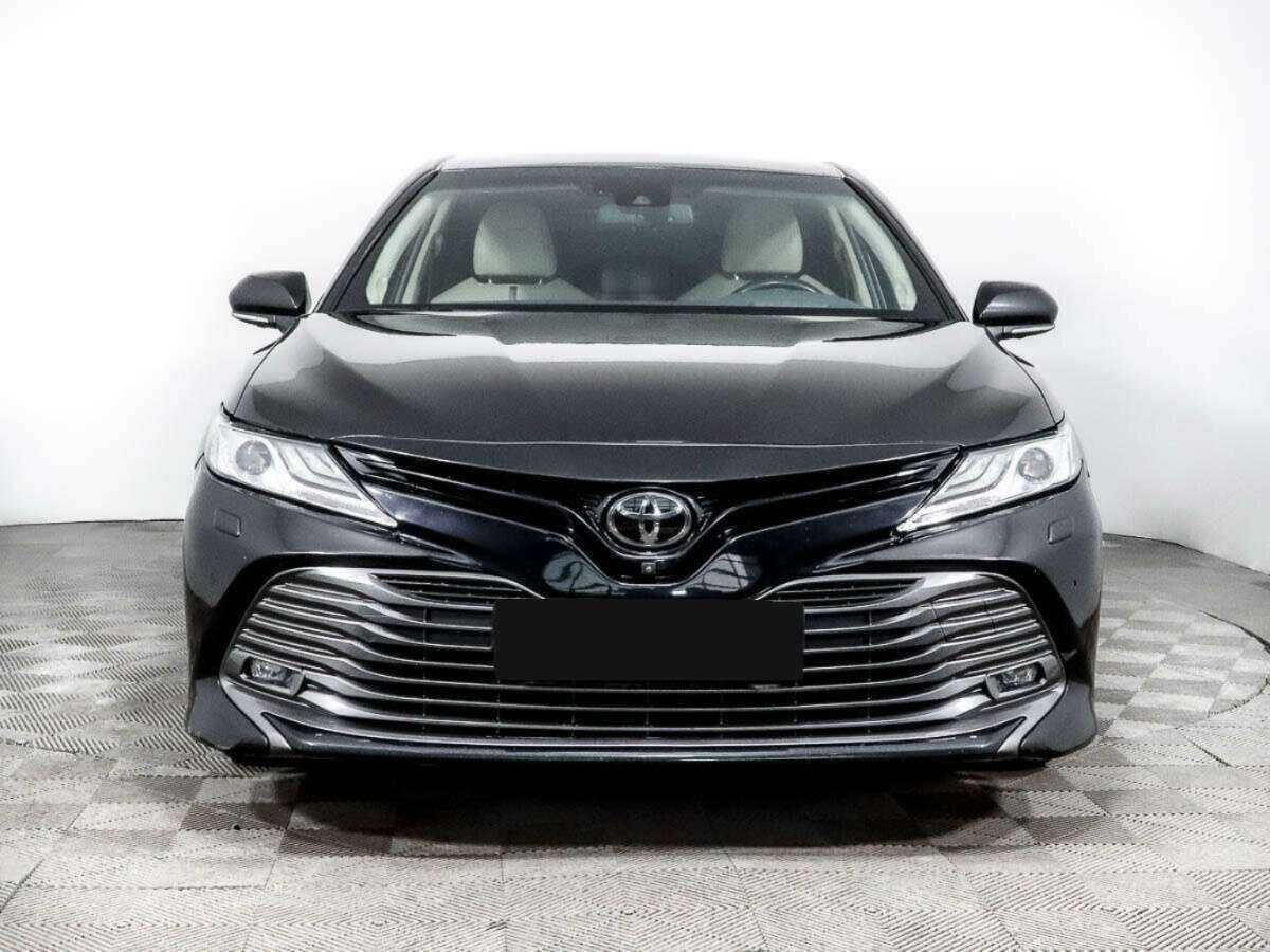 Toyota Camry б/у, 2018, Автоматическая. Фото: #1