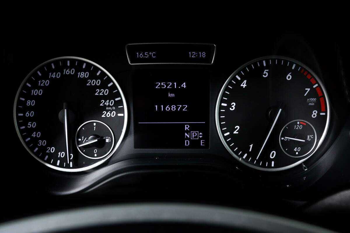 Mercedes-Benz A-Класс б/у, 2014, Роботизированная. Фото: #9