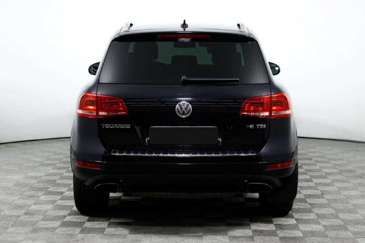 Volkswagen Touareg б/у, 2012, Автоматическая. Фото: #4