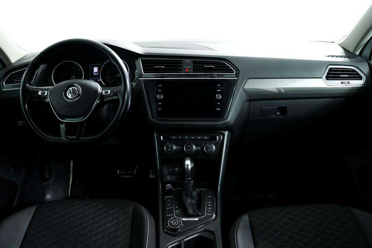 Volkswagen Tiguan б/у, 2018, Роботизированная. Фото: #9