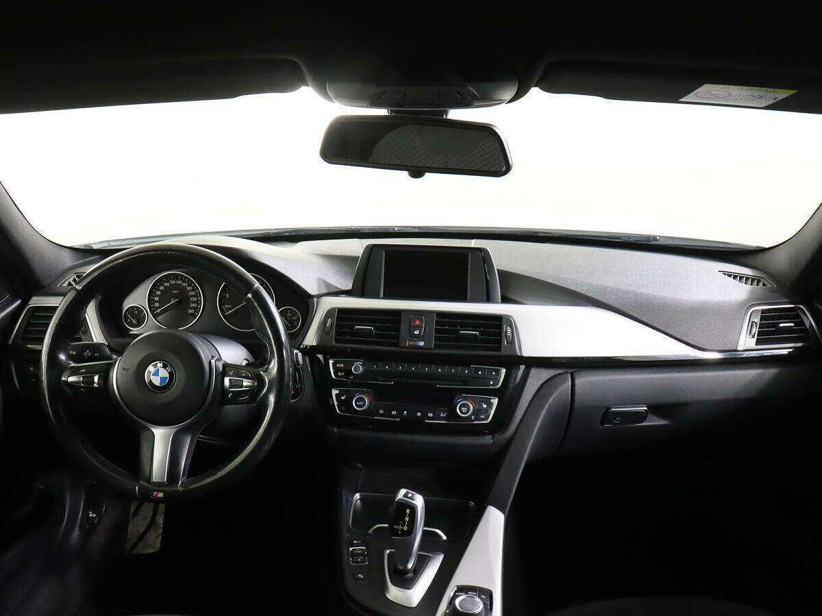 BMW 3 серии б/у, 2016, Автоматическая. Фото: #9