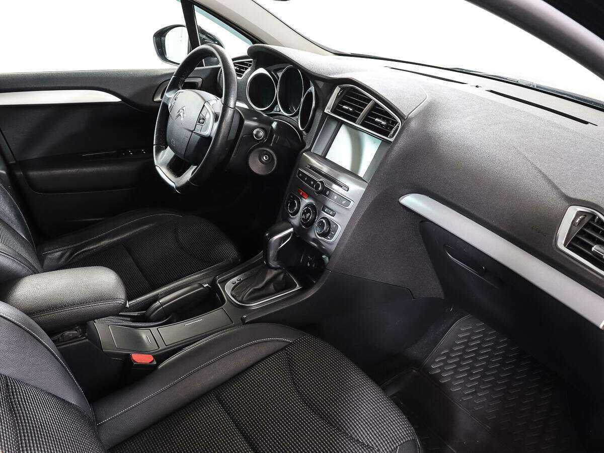 Citroen C4 б/у, 2018, Автоматическая. Фото: #6