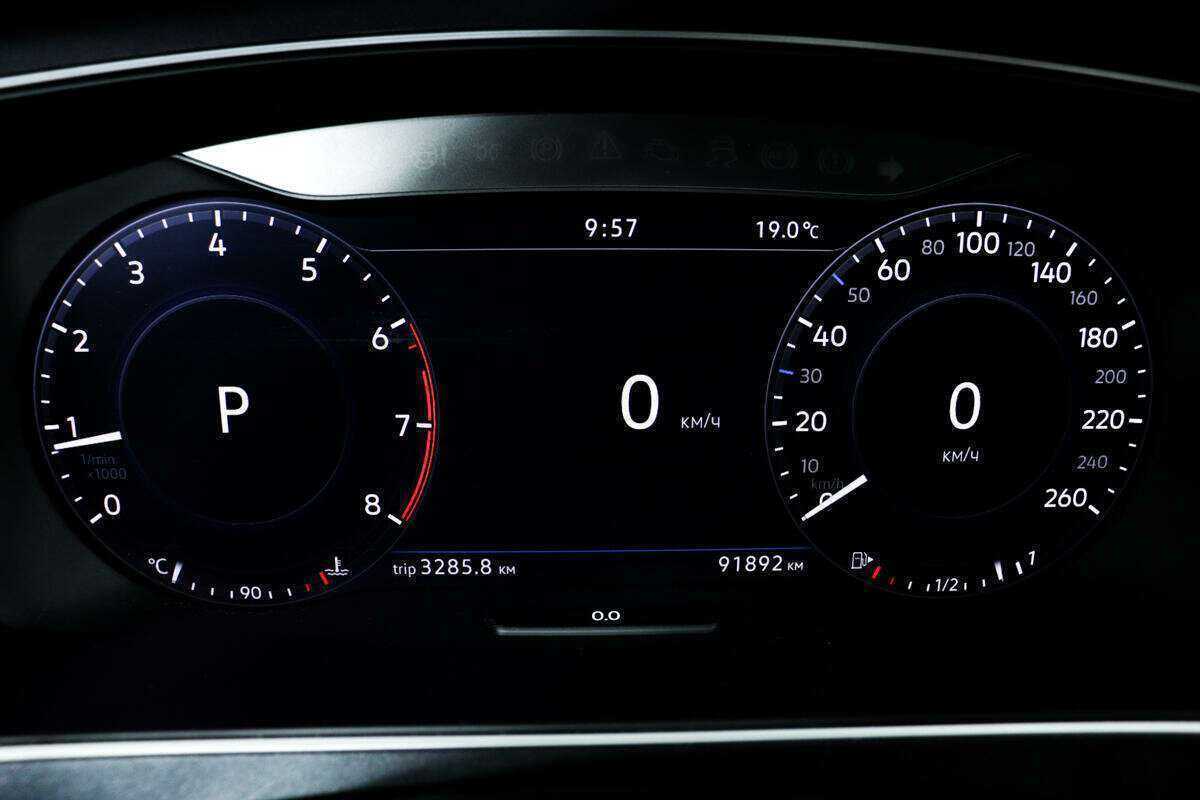 Volkswagen Tiguan б/у, 2018, Роботизированная. Фото: #9