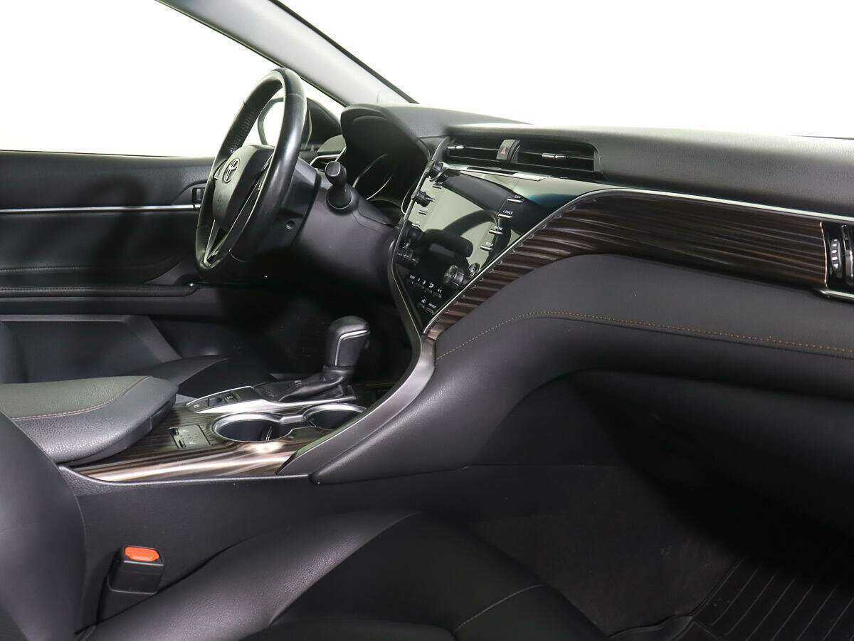 Toyota Camry б/у, 2019, Автоматическая. Фото: #8
