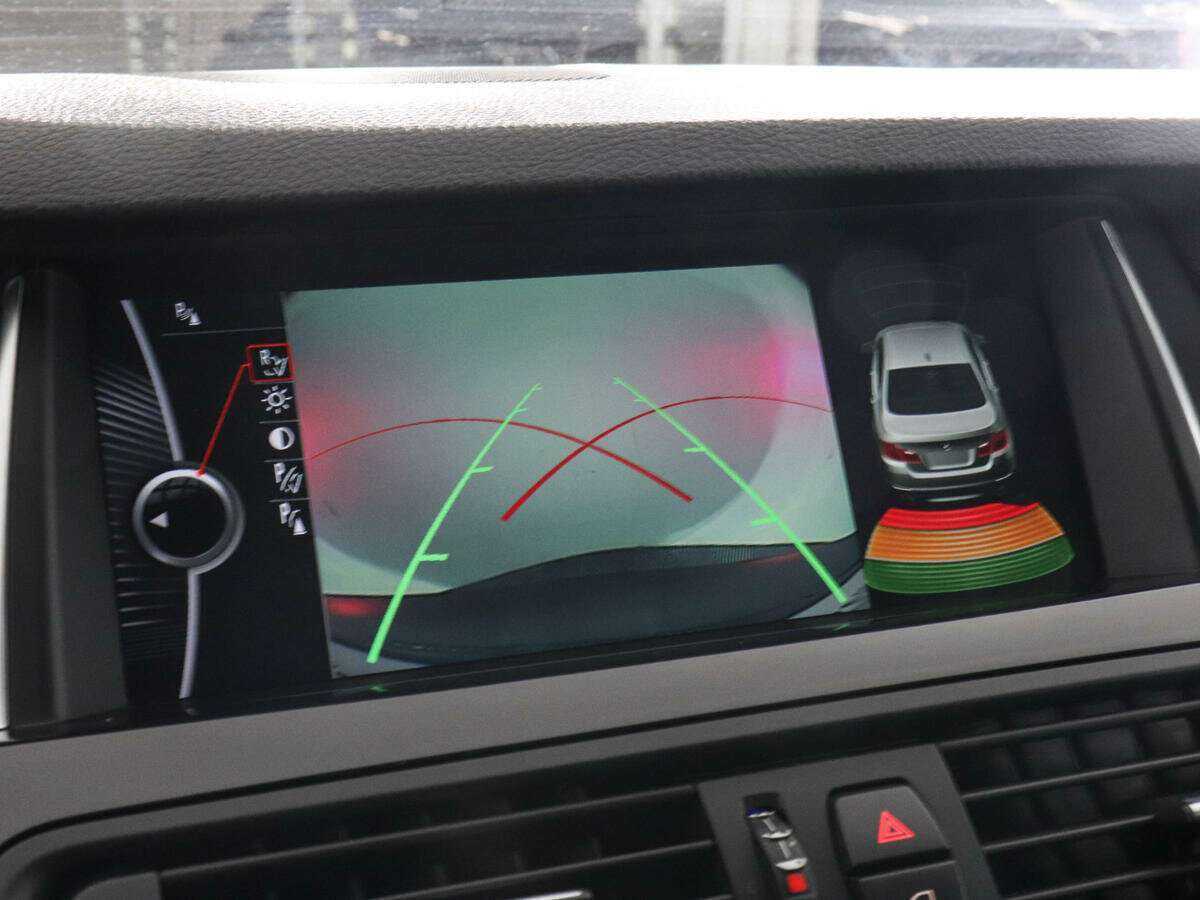 BMW 5 серии б/у, 2016, Автоматическая. Фото: #10