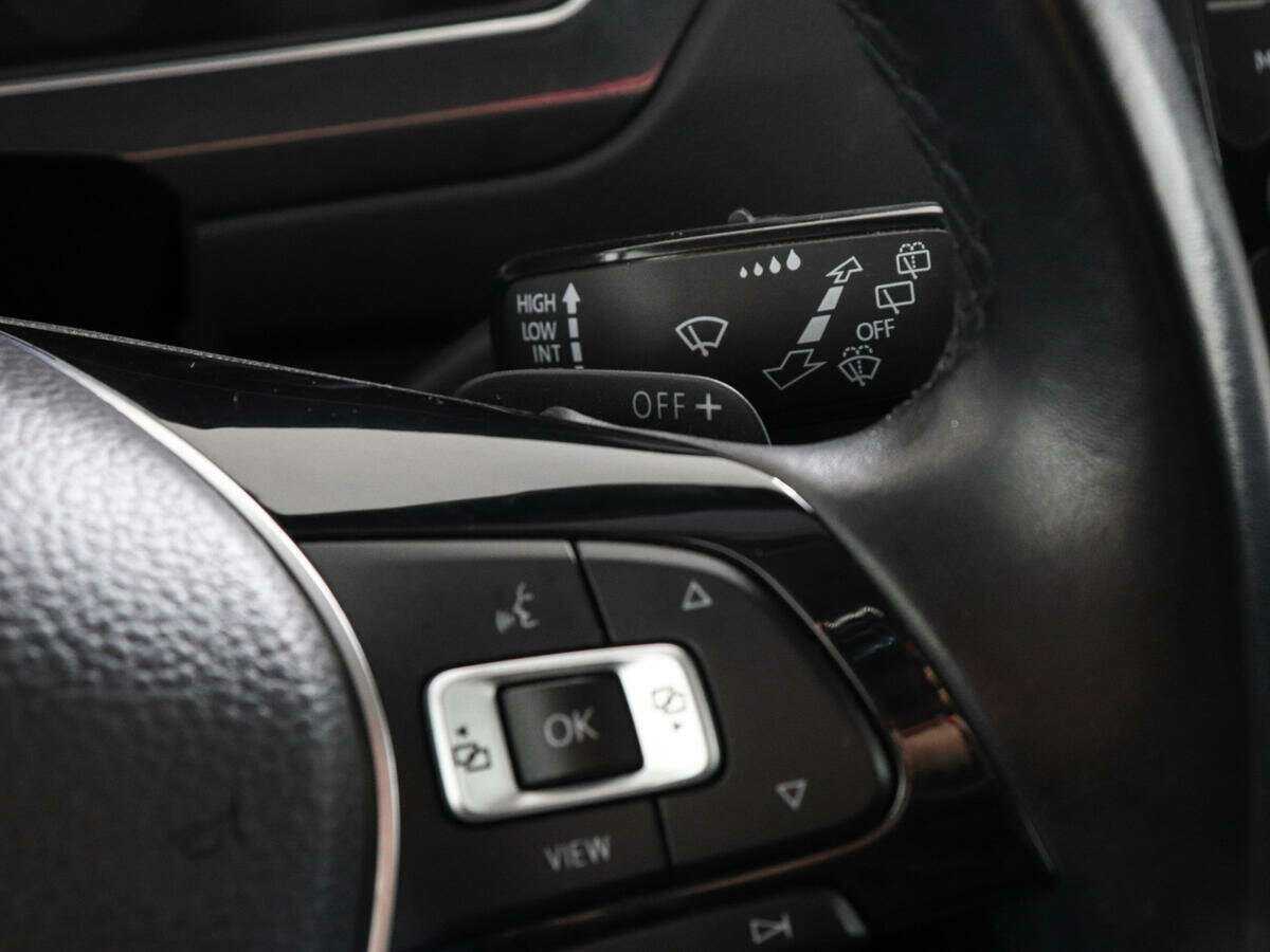 Volkswagen Tiguan б/у, 2018, Роботизированная. Фото: #15